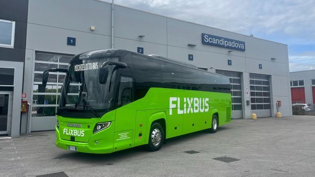 Michelotto-Scania-Flixbus